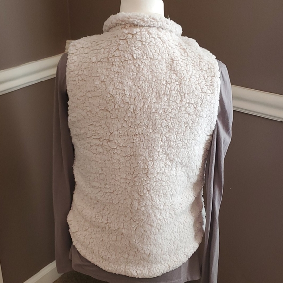 LoveTree Small worn once /#336 - Picture 7 of 10